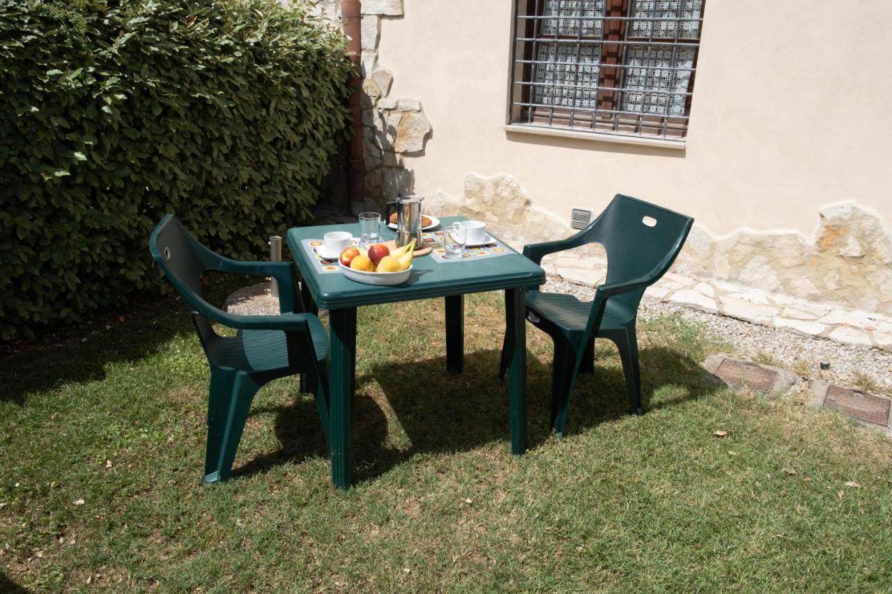Tuscany Country Apartments Gambassi Terme Exterior foto