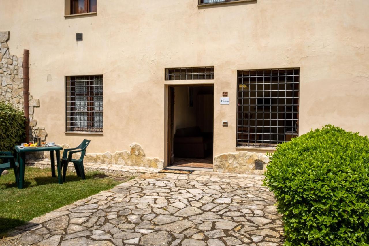 Tuscany Country Apartments Gambassi Terme Exterior foto