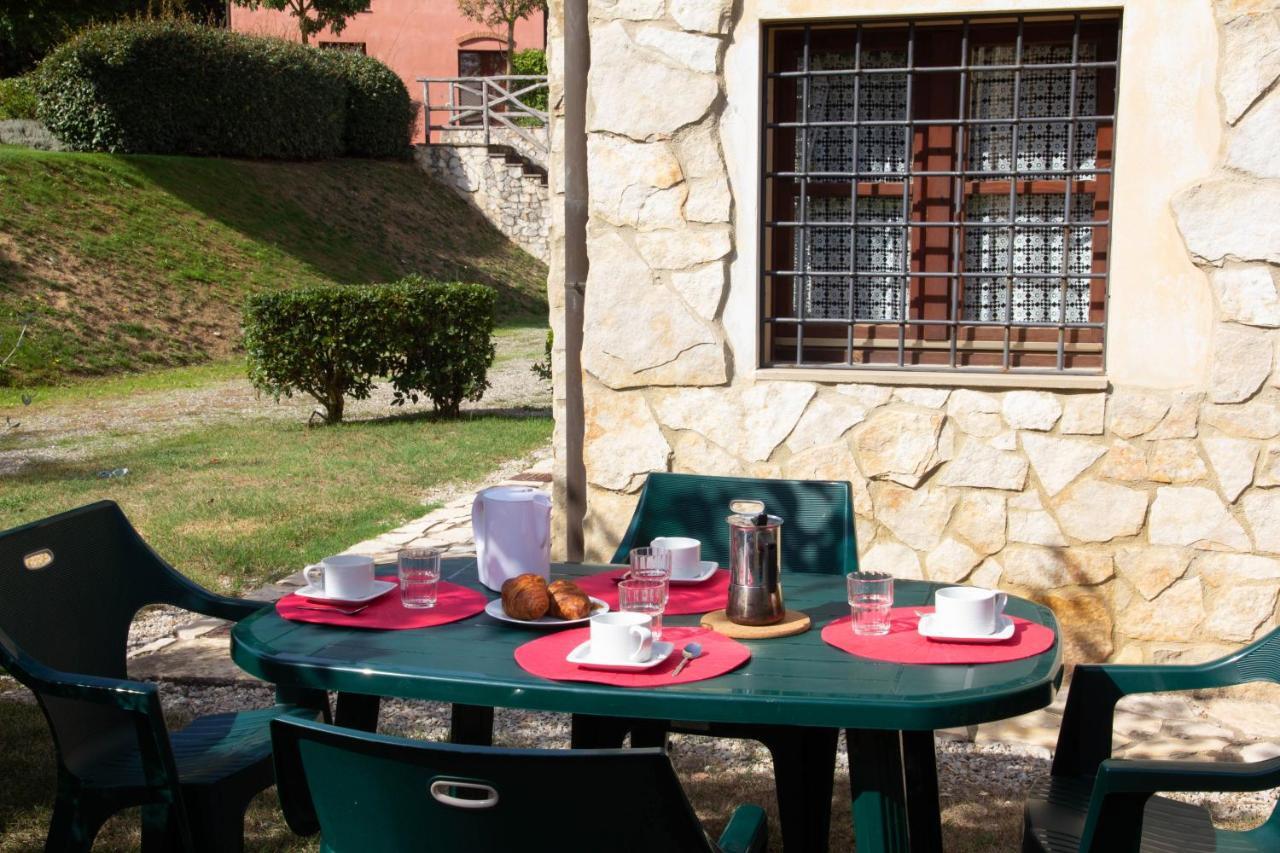 Tuscany Country Apartments Gambassi Terme Exterior foto